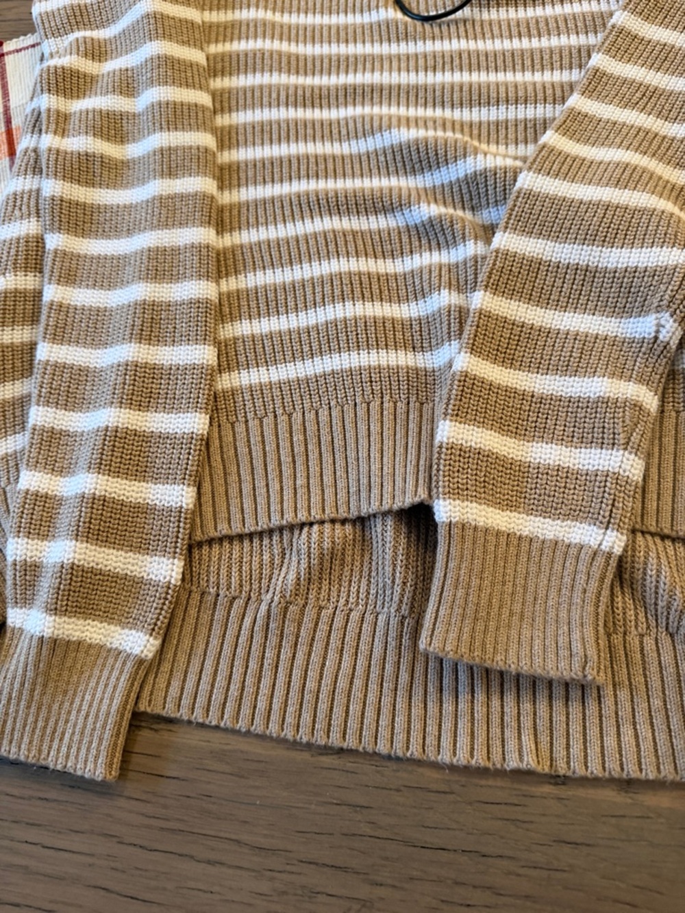 NWOT Banana Republic Tan and White Striped Crewneck Sweater - Picture 6 of 11